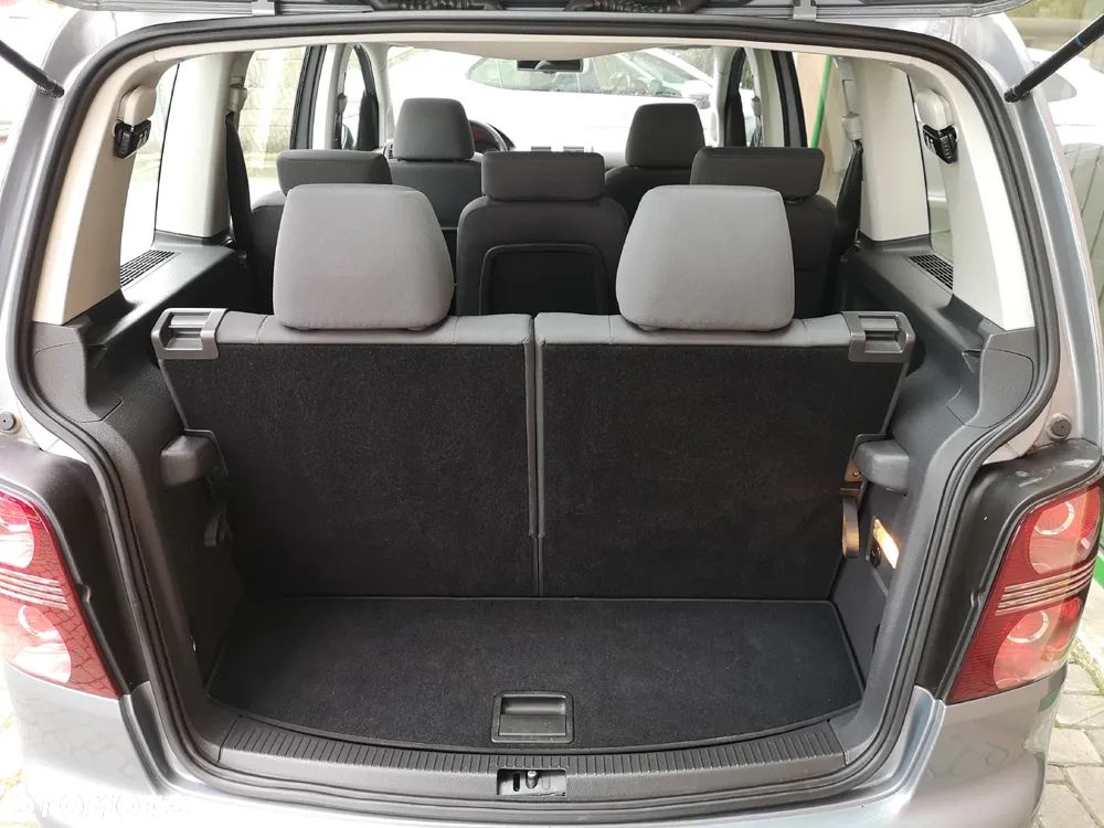 Volkswagen Touran 1.4 TSI Trendline - 31