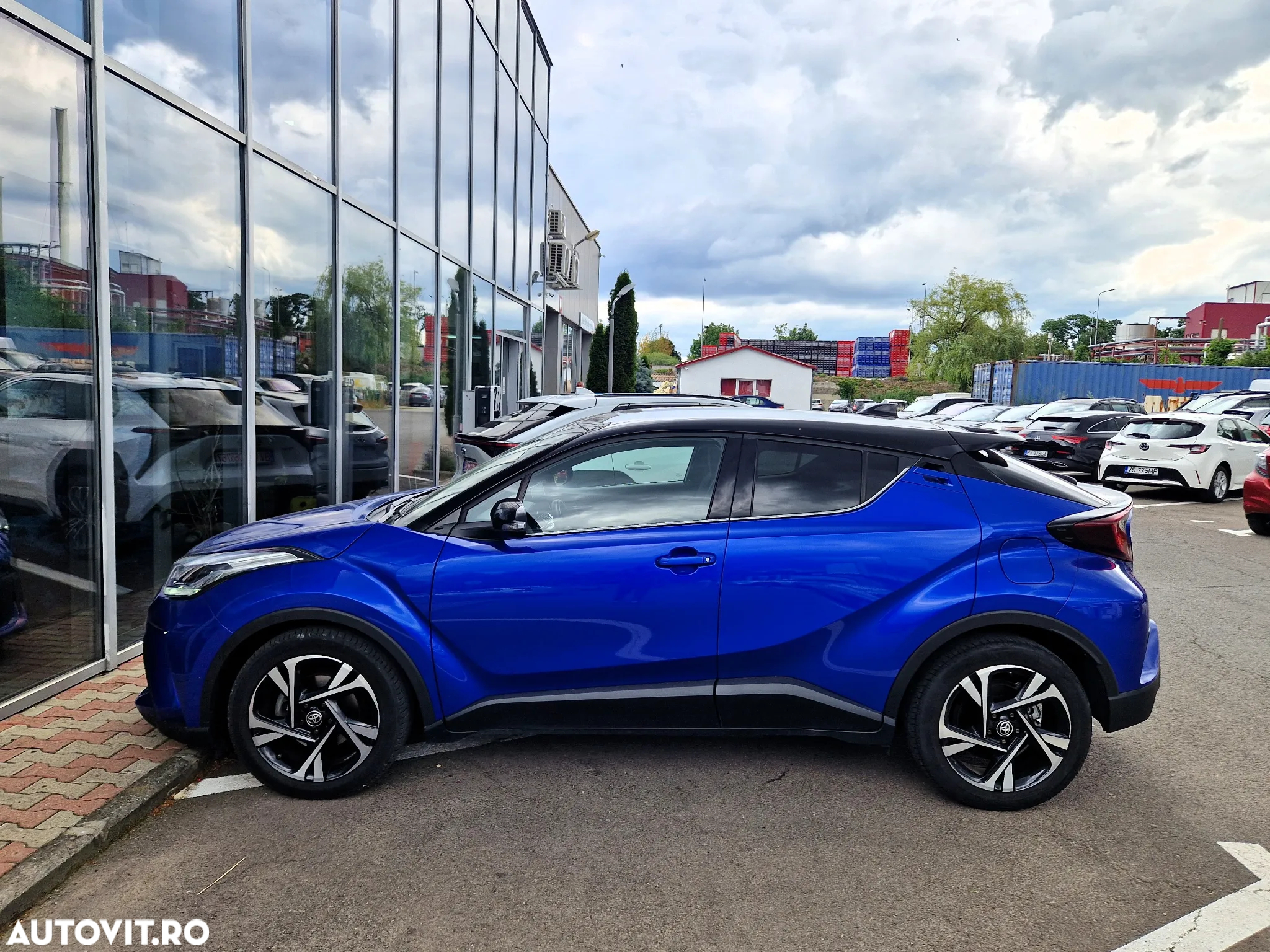 Toyota C-HR 1.8 HSD 122 CP 4x2 CVT C-ult Style bi-tone - 11