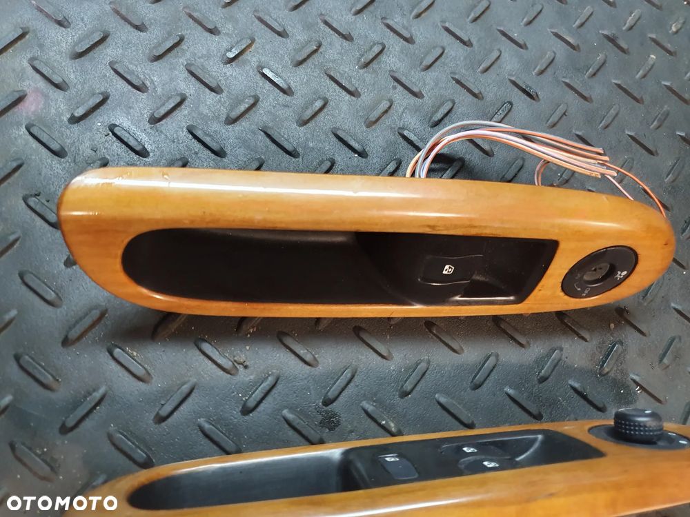 DEKORY PRZEŁĄCZNIKI SZYB KOMPLET PRAWY LEWY RENAULT CLIO II INITIALE EUROPA - 7