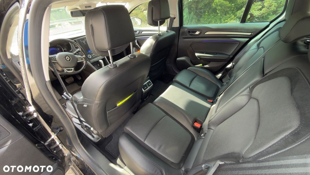 Renault Megane BLUE dCi 150 EDC BOSE EDITION - 8