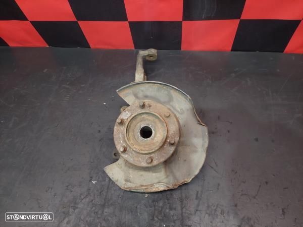 Manga De Eixo Frente Esquerda Toyota Hilux Vii Pick-Up (_N1_, _N2_, _N - 1