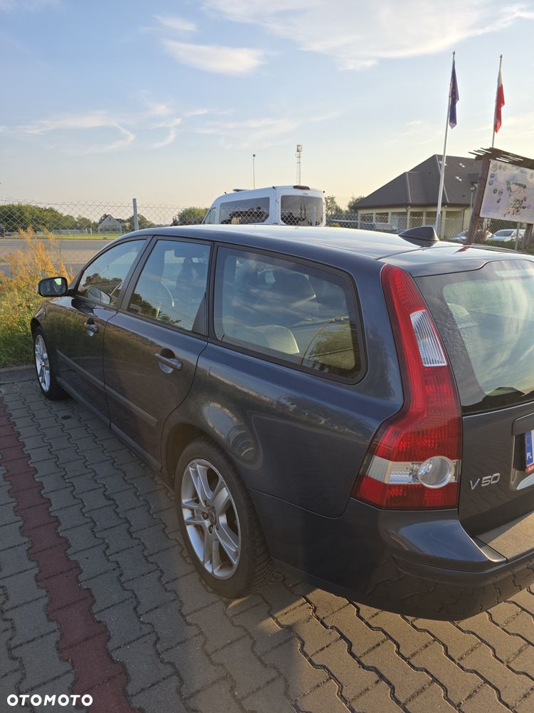 Volvo V50 - 5