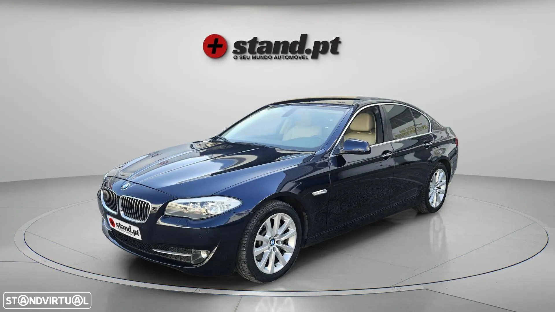 BMW 525 d Exclusive Auto 126g - 9