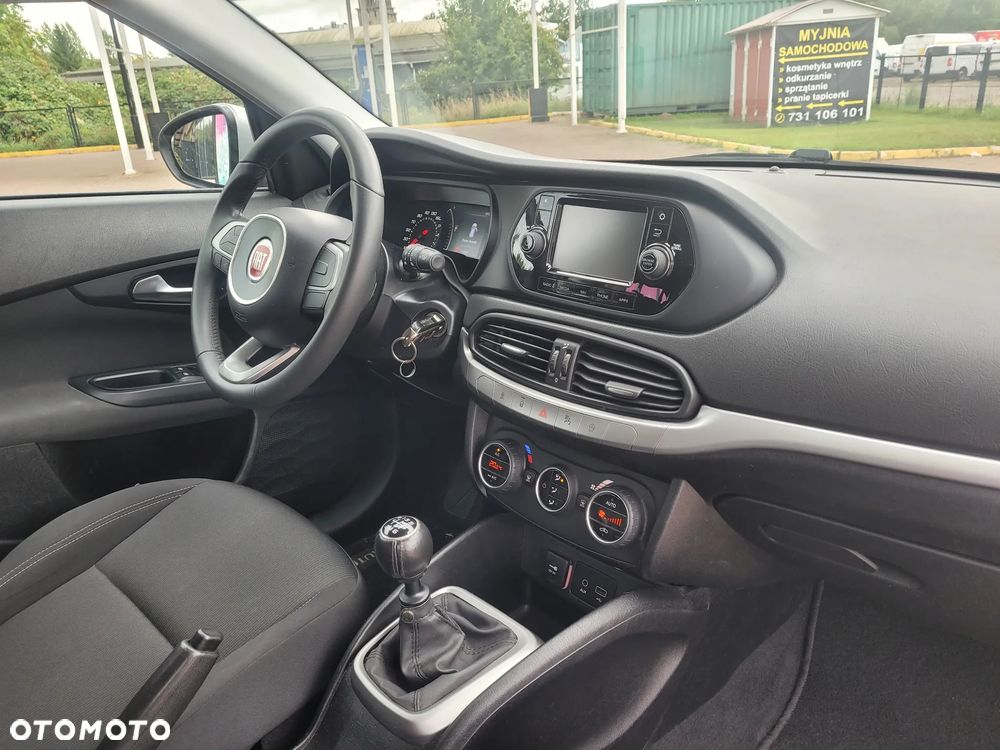 Fiat Tipo 1.4 T-Jet Easy - 10