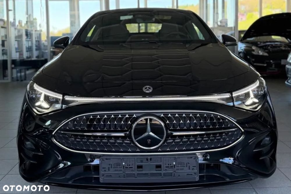 Mercedes-Benz CLA 200 mHEV 8G-DCT - 8
