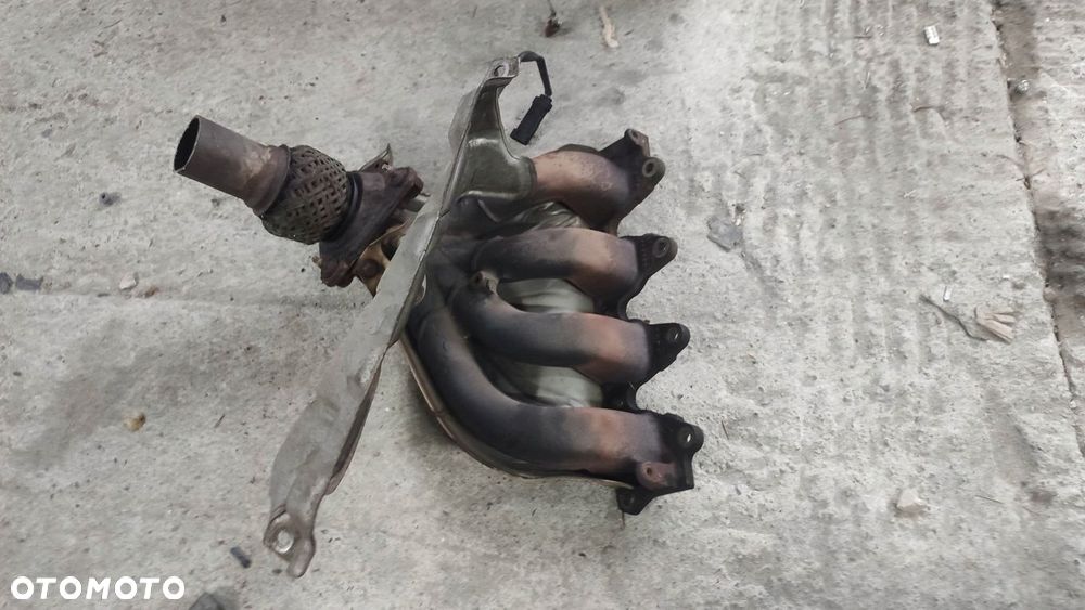 KOLEKTOR WYDECHOWY RENAULT MEGANE II 1.4 16V - 1