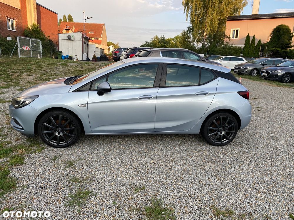 Opel Astra 1.4 Turbo Dynamic - 11