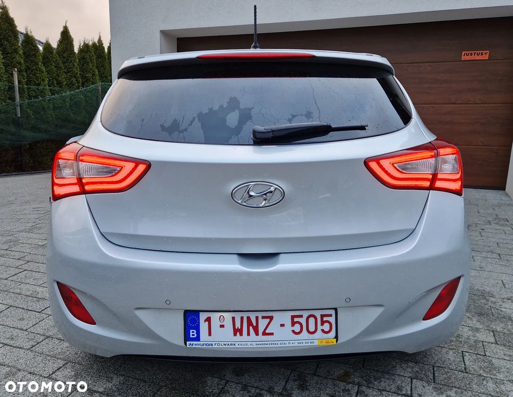Hyundai i30 1.6 CRDI Passion Plus - 6