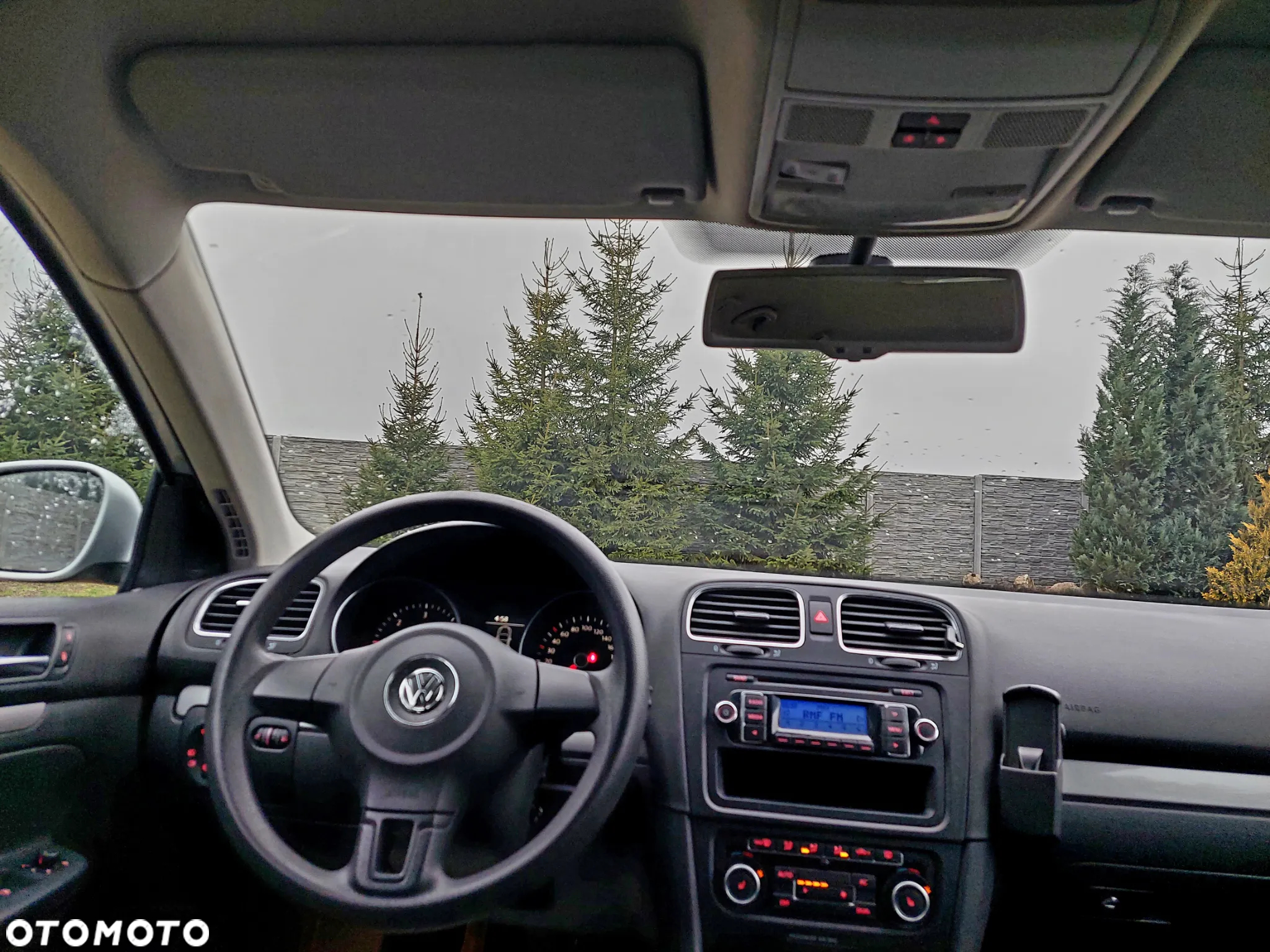 Volkswagen Golf 1.6 TDI DPF BlueMotion Technology Comfortline - 15