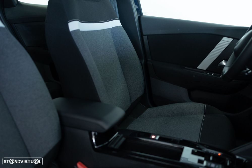 Citroën C4 X 1.2 Hybrid Max e-DSC6 - 33