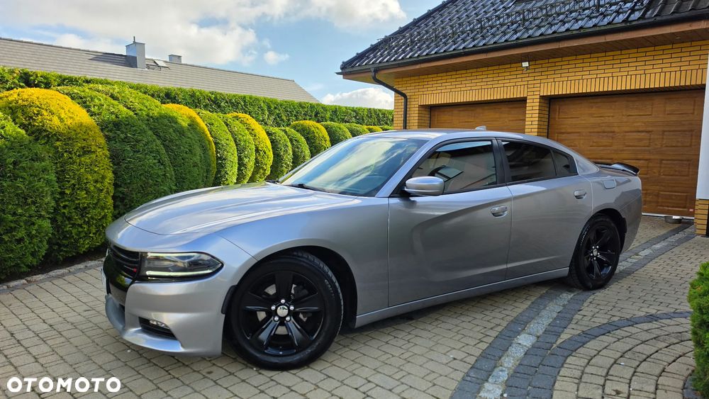 Dodge Charger - 11