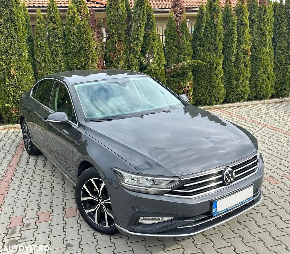 Volkswagen Passat 2.0 TDI DSG Highline - 1