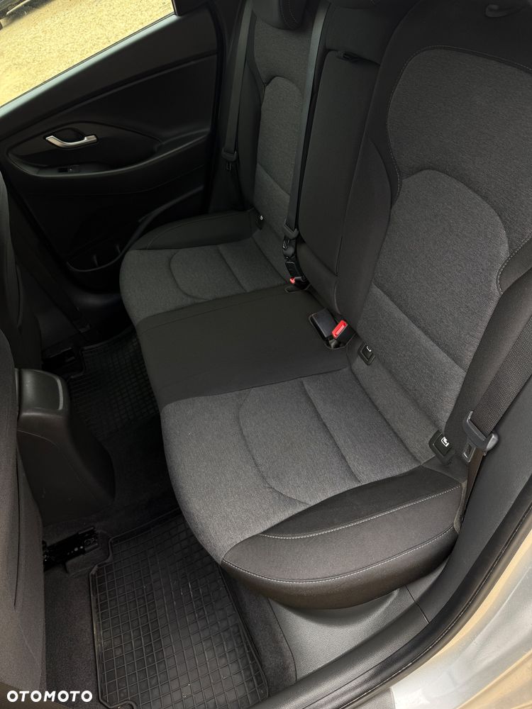 Hyundai i30 1.0 T-GDI Smart DCT - 6