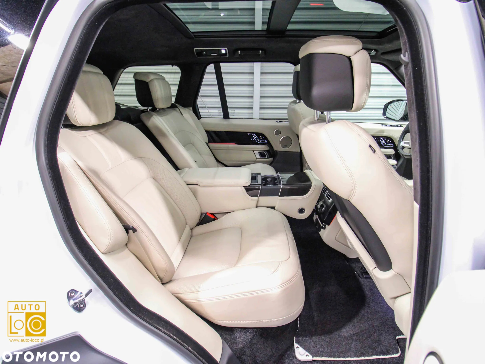 Land Rover Range Rover 4.4SD V8 AB - 11