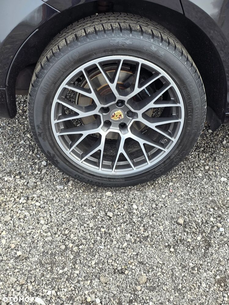 Porsche Macan - 17