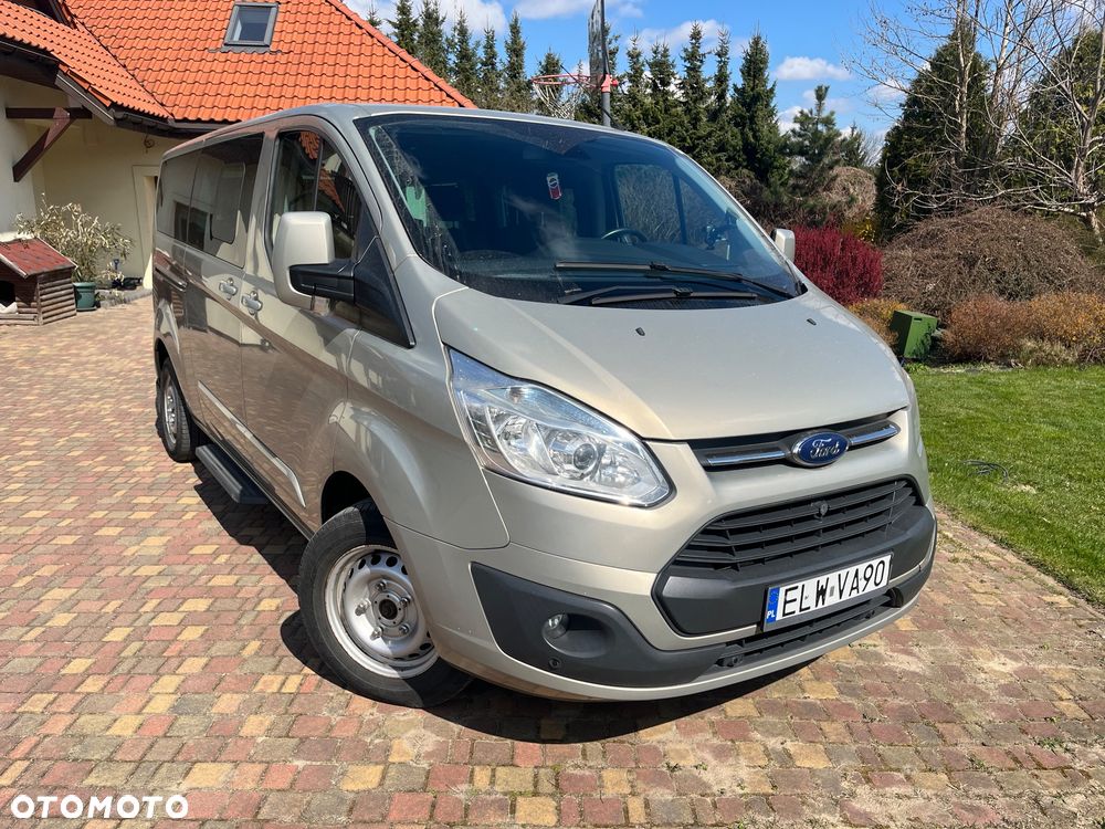 Ford Tourneo Custom - 6