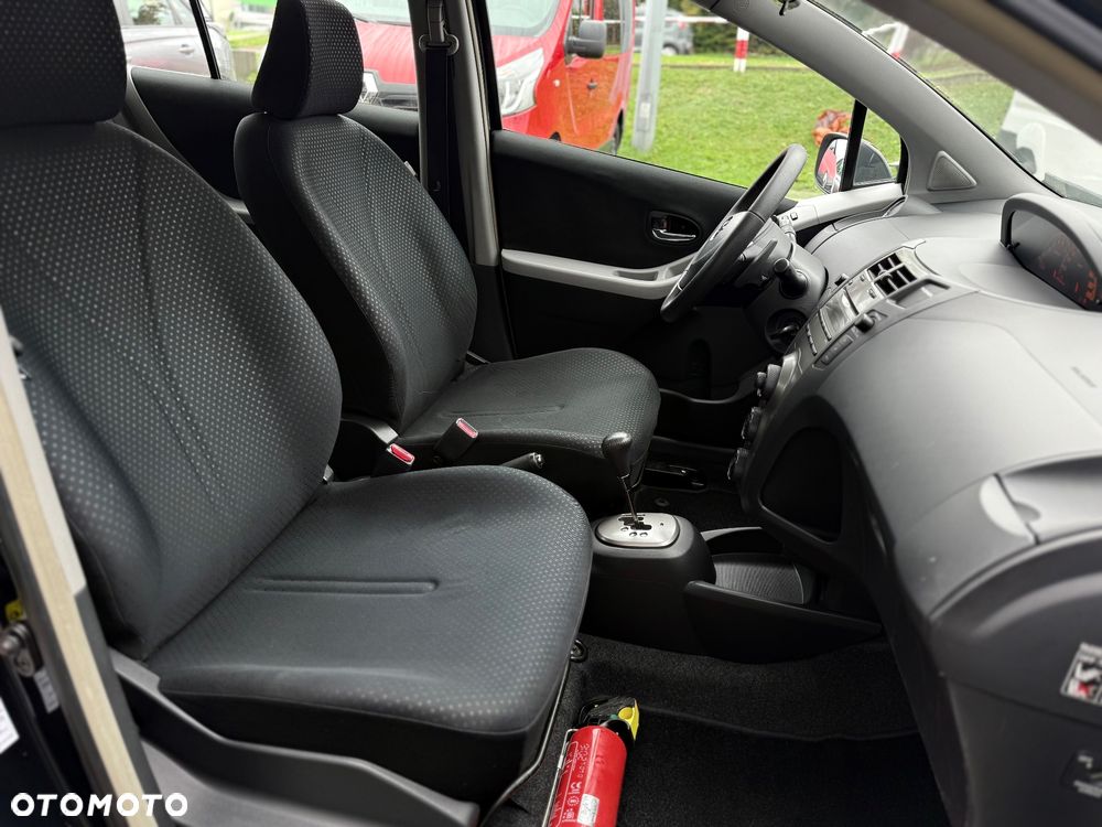 Toyota Yaris 1.4 D-4D Multi Mode Life - 24