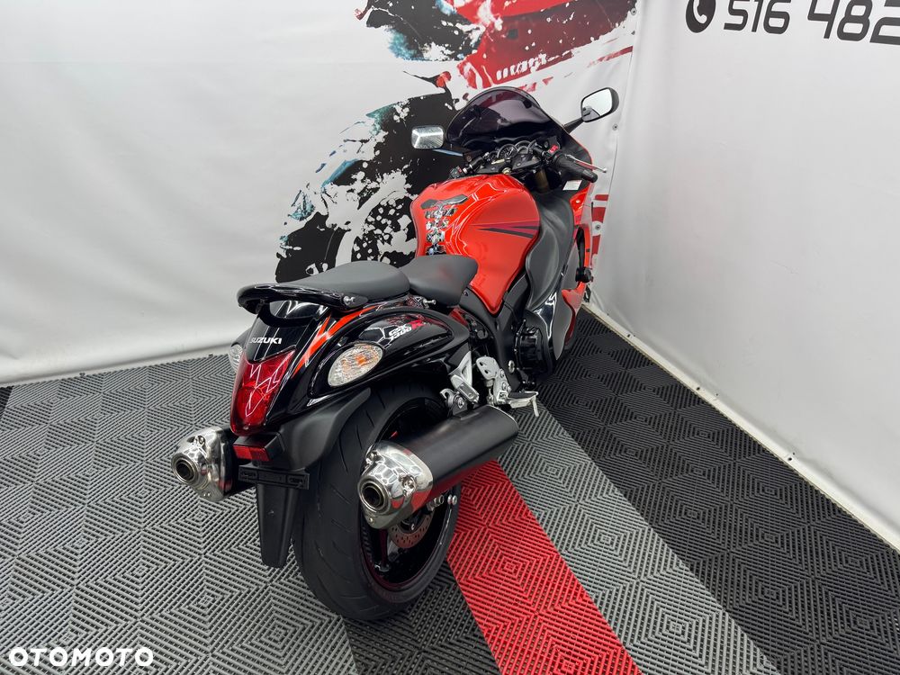 Suzuki GSX-R - 35