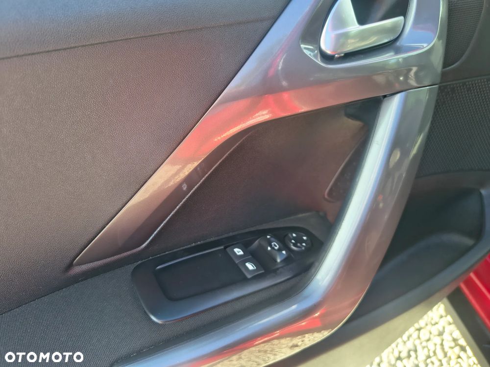 Peugeot 2008 Blue-HDi FAP 100 STOP & START Style - 25