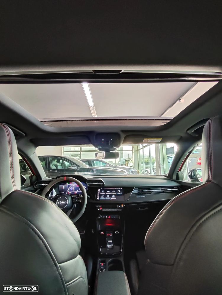 Audi RS3 Sportback 2.5 TFSI quattro S tronic - 48