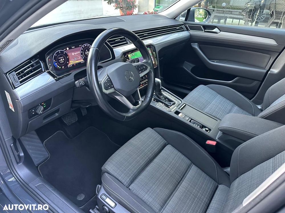 Volkswagen Passat - 5