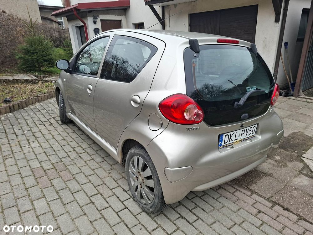 Toyota Aygo Standard - 20