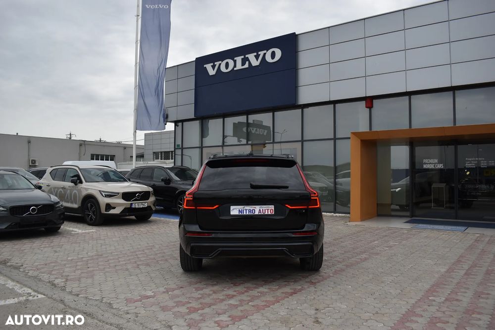 Volvo XC 60 T8 AWD AT PHEV Ultra Black Edition - 6