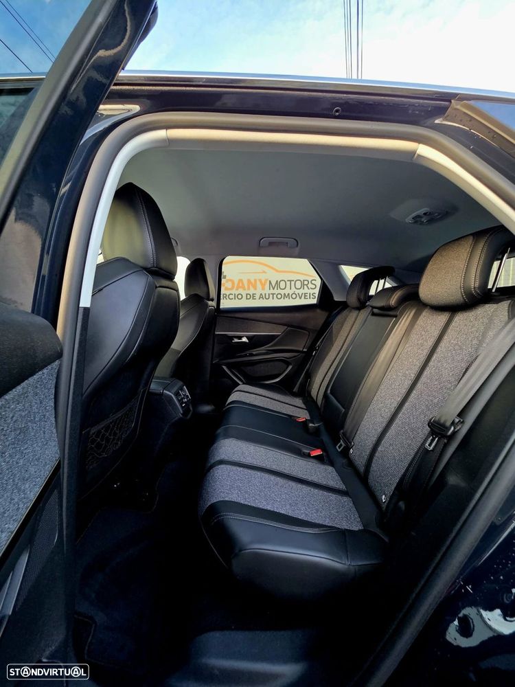 Peugeot 3008 1.5 BlueHDi Allure Pack EAT8 - 12
