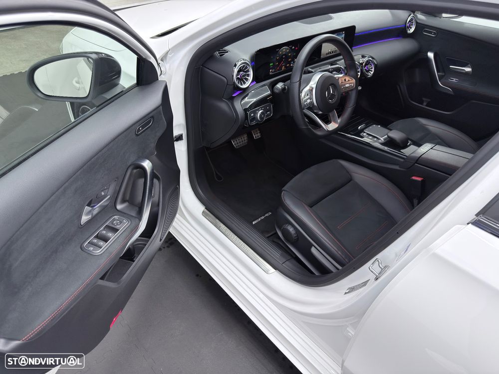 Mercedes-Benz A 250 e 8G-DCT Edition AMG Line - 11