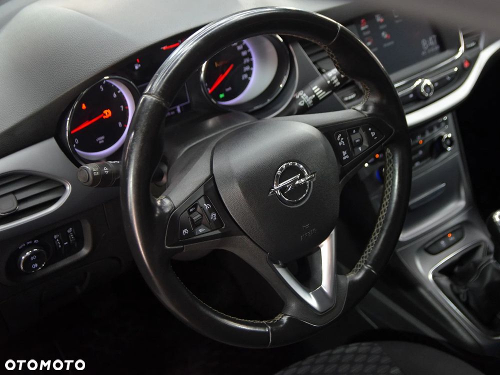 Opel Astra 1.4 T Enjoy - 20