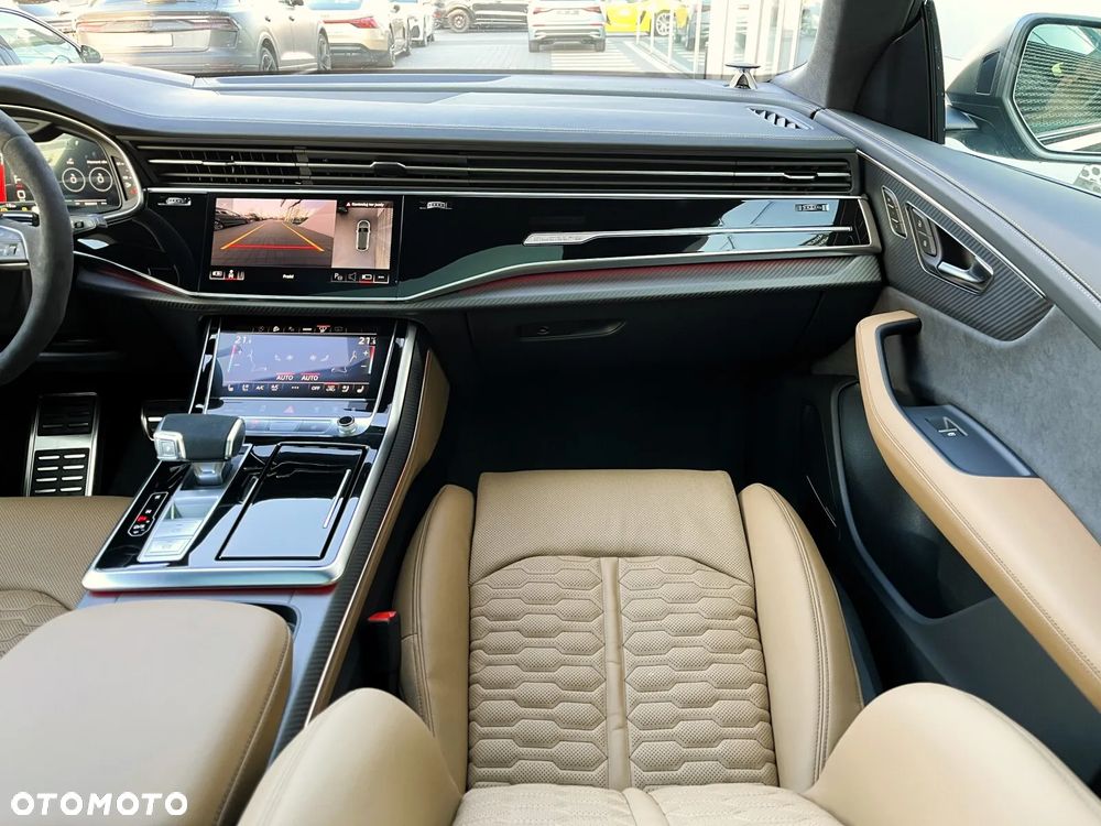 Audi RS Q8 - 19