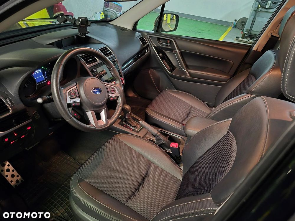 Subaru Forester 2.0 XT Comfort Lineartronic - 4