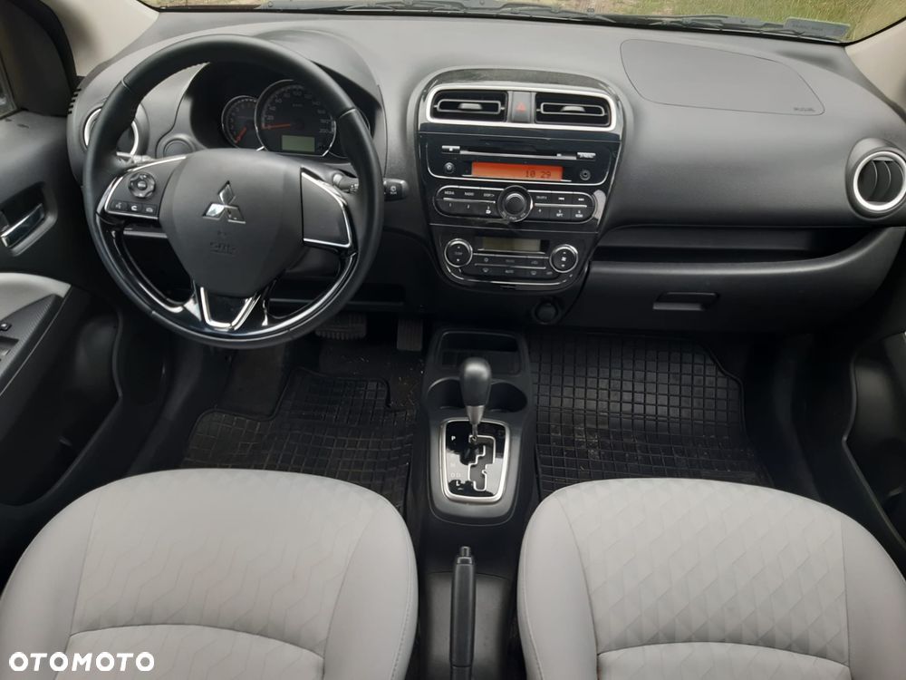 Mitsubishi Space Star 1.2 Intense CVT - 12