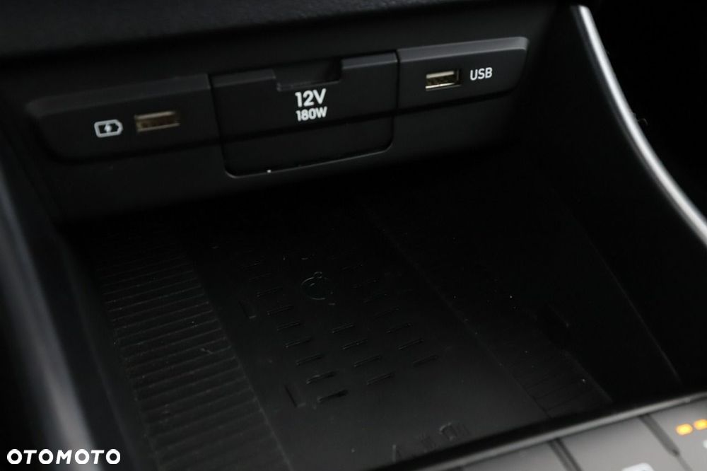 Hyundai Bayon 1.0 T-GDI Connect & Go - 30
