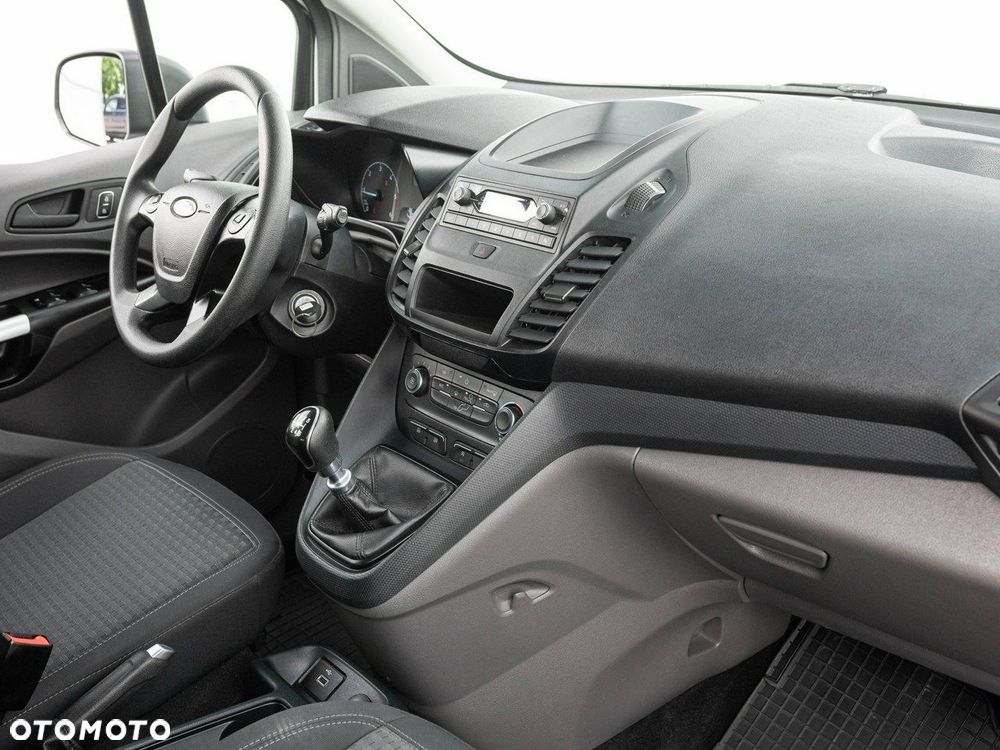 Ford Transit Connect - 24