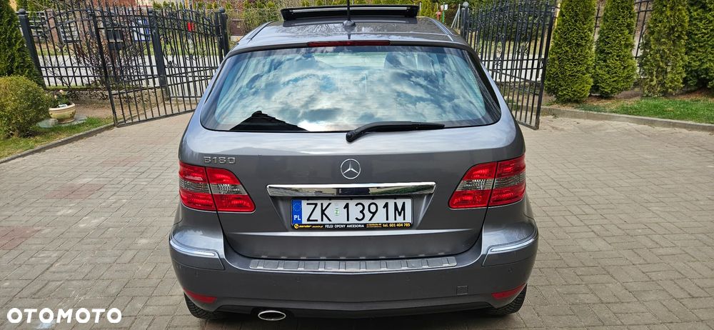Mercedes-Benz Klasa B 180 BlueEFFICIENCY SPORT EDITION - 21