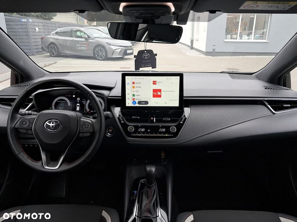 Toyota Corolla - 25
