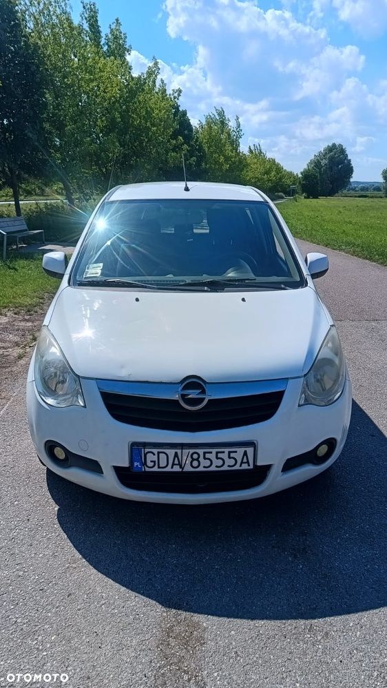 Opel Agila 1.0 Essentia - 4