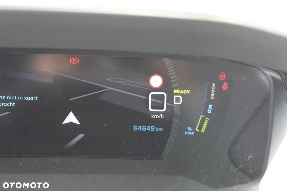 Peugeot 2008 GT+ - 30