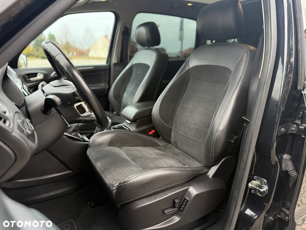 Ford S-Max 2.0 TDCi DPF Titanium X - 22