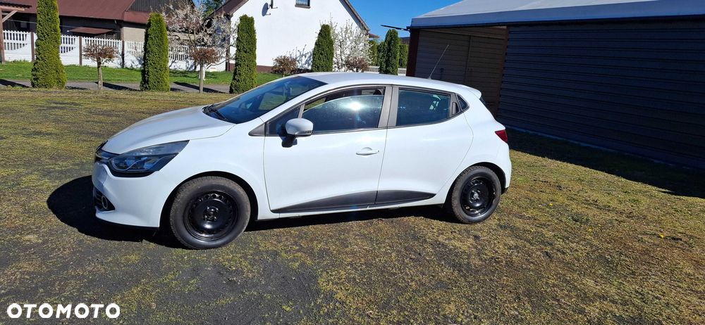 Renault Clio - 10