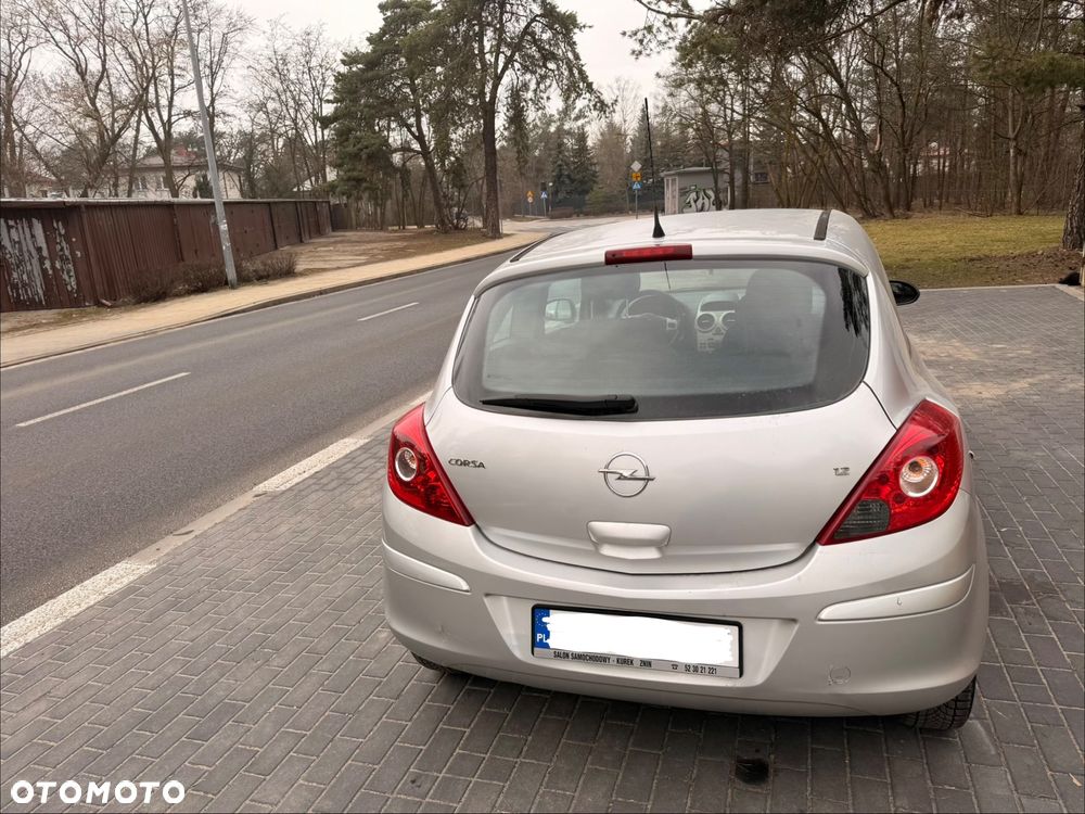 Opel Corsa - 4