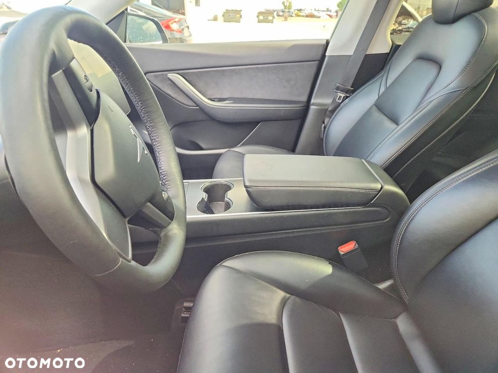 Tesla Model Y Premium Long Range Dual Motor AWD - 7