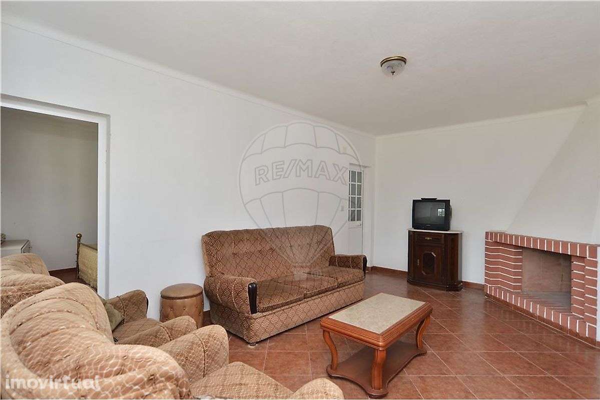 Moradia T3 para venda - Grande imagem: 2/23