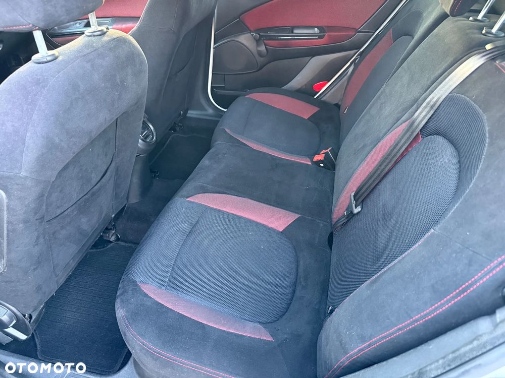 Fiat Bravo 1.4 16V Dynamic - 14