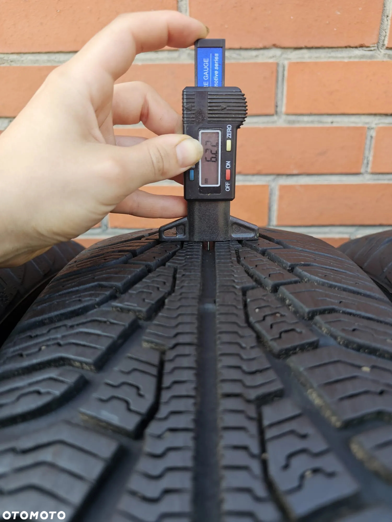 (O116) 215/70R16 100H 6,2-5,4mm 17r / Uniroyal  MS plus 77 SUV / Suzuki Grand Vitara Mitsubishi Outlander Nissan X-Trail Kia Sportage Hyundai Honda Toyota - 7