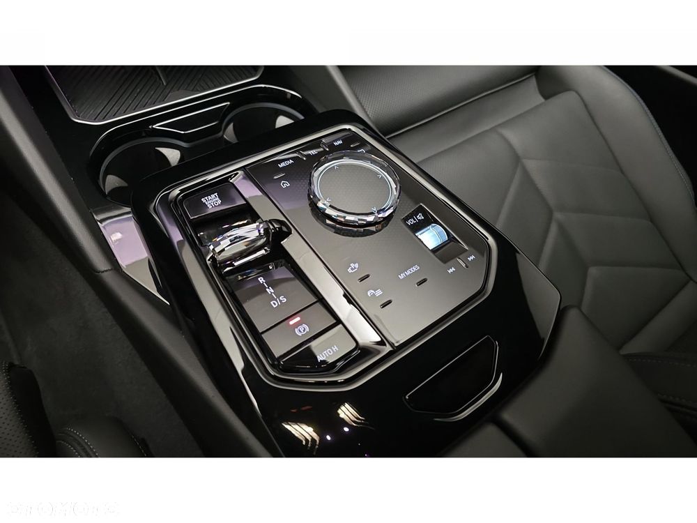 BMW Seria 5 - 22