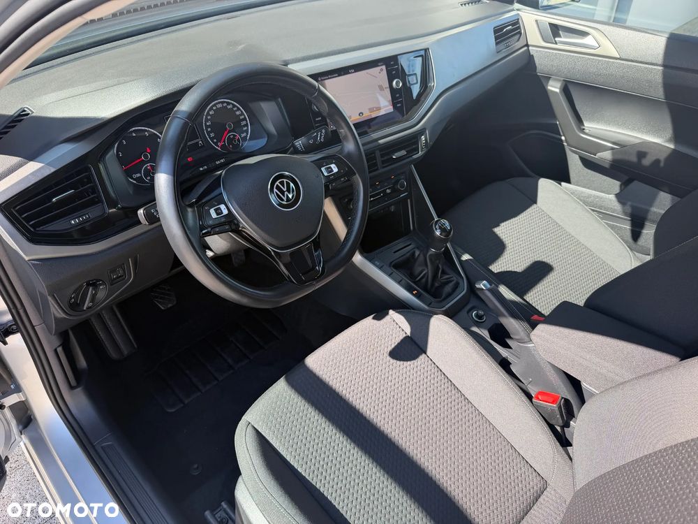 Volkswagen Polo - 17