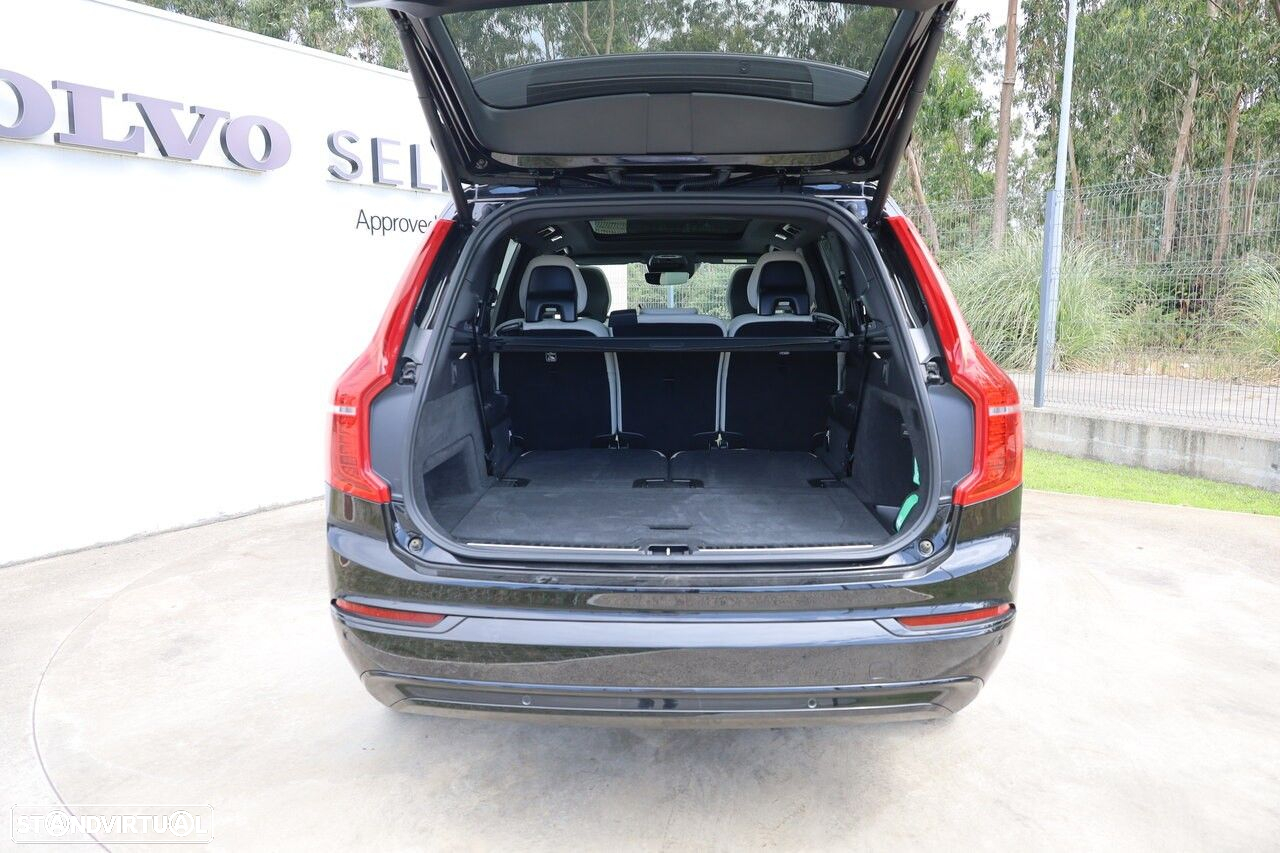 Volvo XC 90 - 8