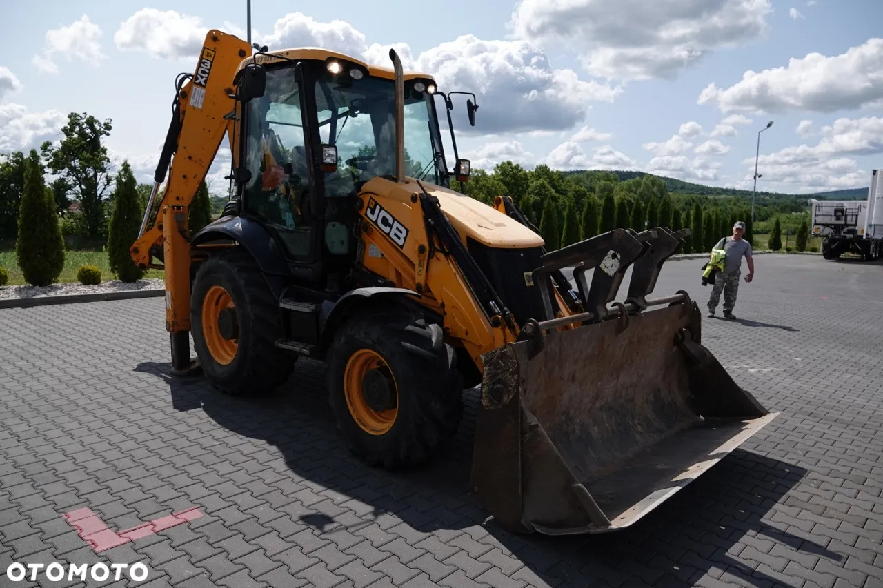 JCB 3CXCAEC / KOPARKO-ŁADOWARKA  / JOYSTICK / 2011 R - 15